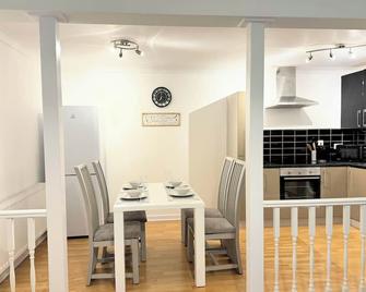 Cosy Home in City Centre - Colchester - Eetruimte