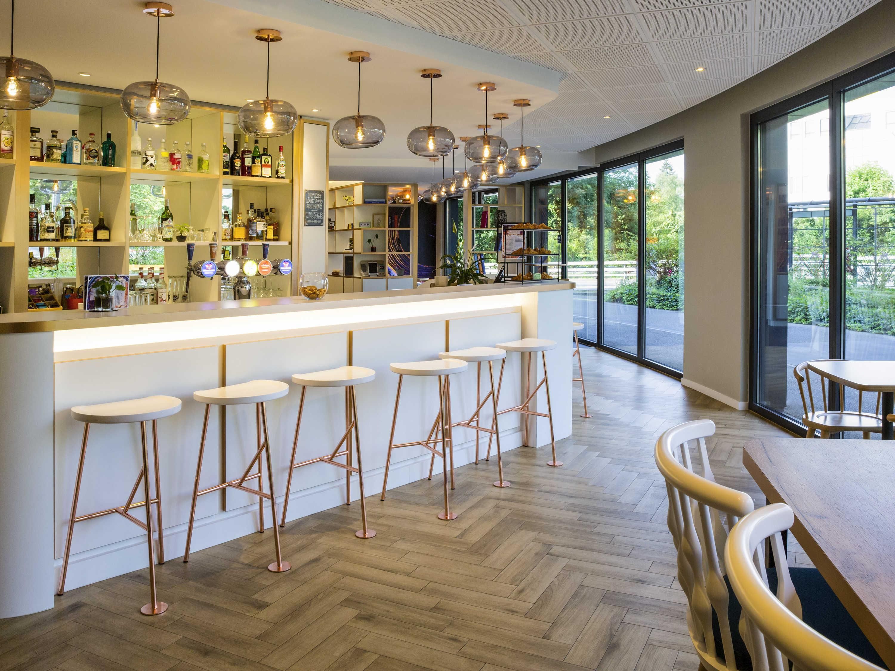 إيبيس جنيف بيتيه لانسي