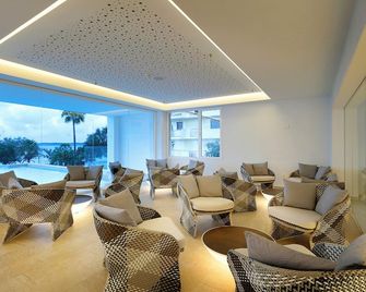 Talayot - Adults Only - Cala Millor - Lounge