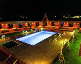 Araz Wooden Concept - Kumluca - Piscine