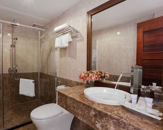 Xaysomboun Hotel & Spa - Vientiane - Bathroom