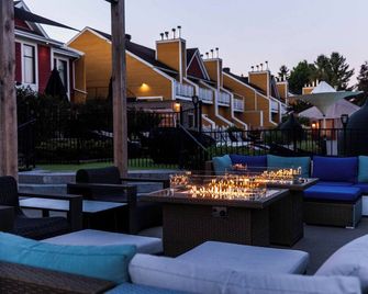 Estrimont - Orford Lake - Patio