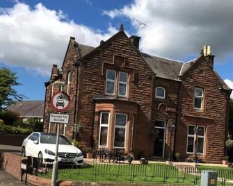 The Huntingdon - Dumfries - Rakennus