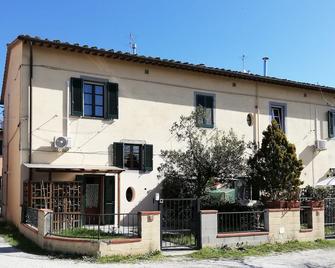Patrizia House in Cisanello ground floor - Pisa - Edificio