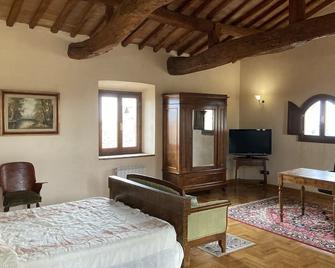 House with character in typical medieval borgo on the Chianti Classico hills - Montespertoli - Bedroom
