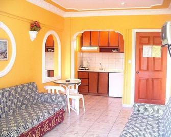 Atlantik Apart Hotel - Didim - Stue