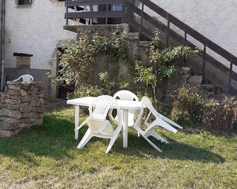 Maison de Lili 2 - In the middle of nature - Saint-Bonnet-le-Chastel - Patio