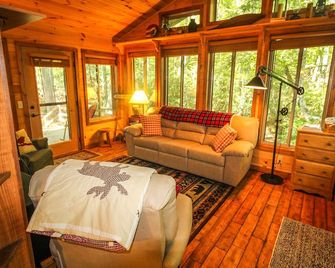 Creekside Comfort - Todd - Sala de estar