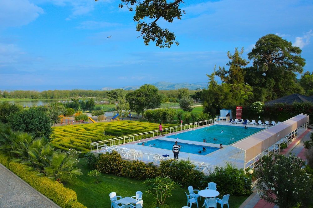 Haile Resort Ziway Batu - Ziway - Piscina