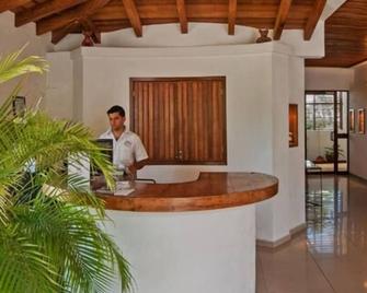 Hotel Pez Vela - Manzanillo - Front desk