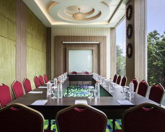 ibis Styles Cikarang - Bekasi - Mødelokale