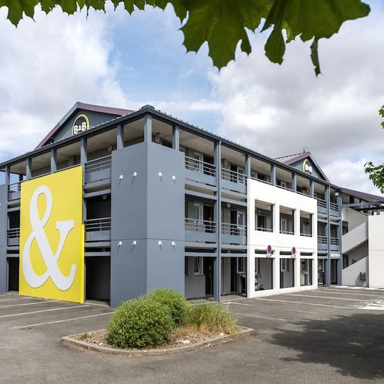 B&B HOTEL Angers 1 Beaucouzé image 1