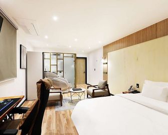 마리포사 호텔 송탄 - 오산 - 침실