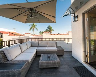 Spectacular WaterView-New Penthouse Villa private hottub deck fire pit table bbq - San Diego - Balkon