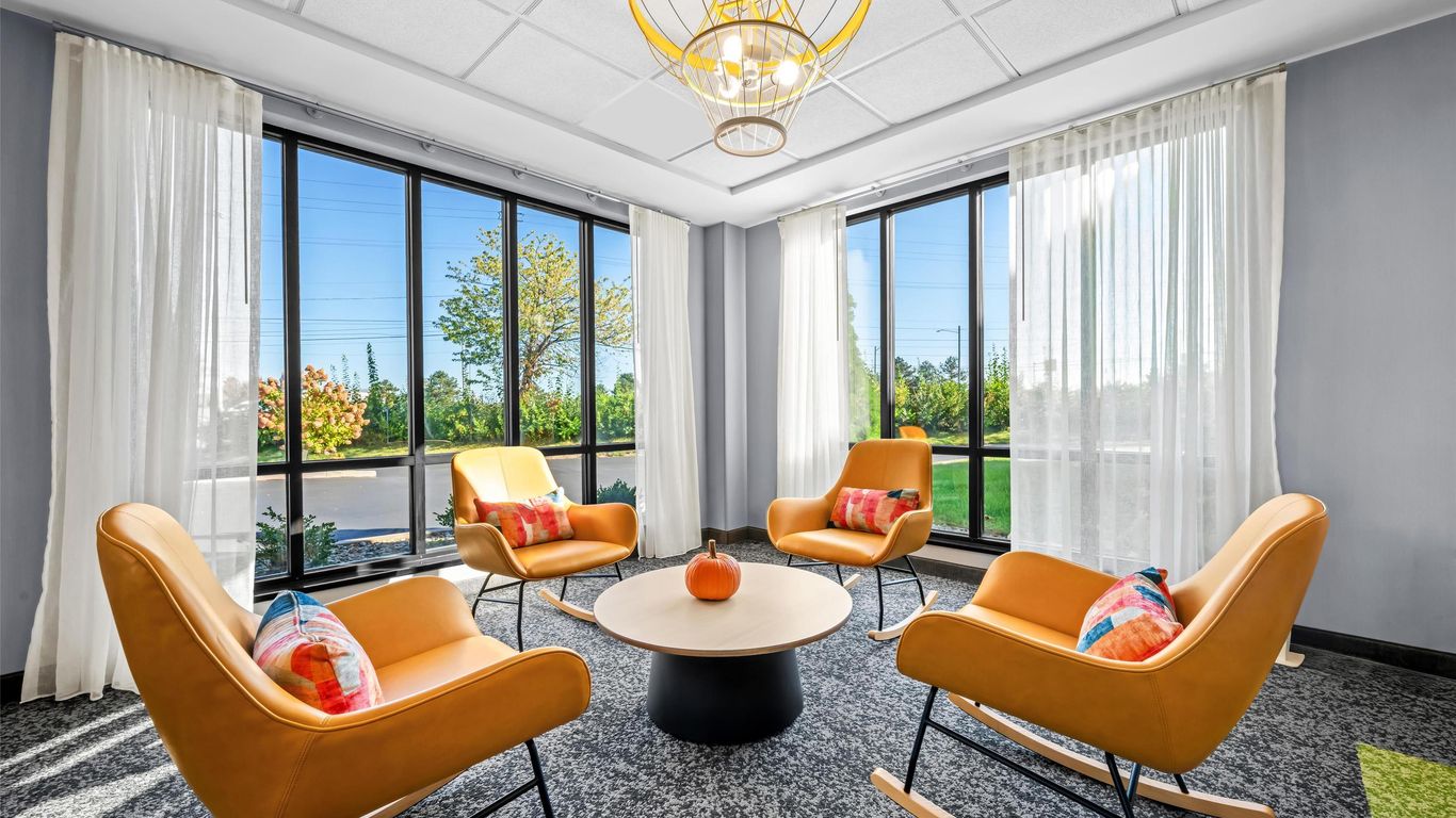 Spark by Hilton Cleveland Beachwood