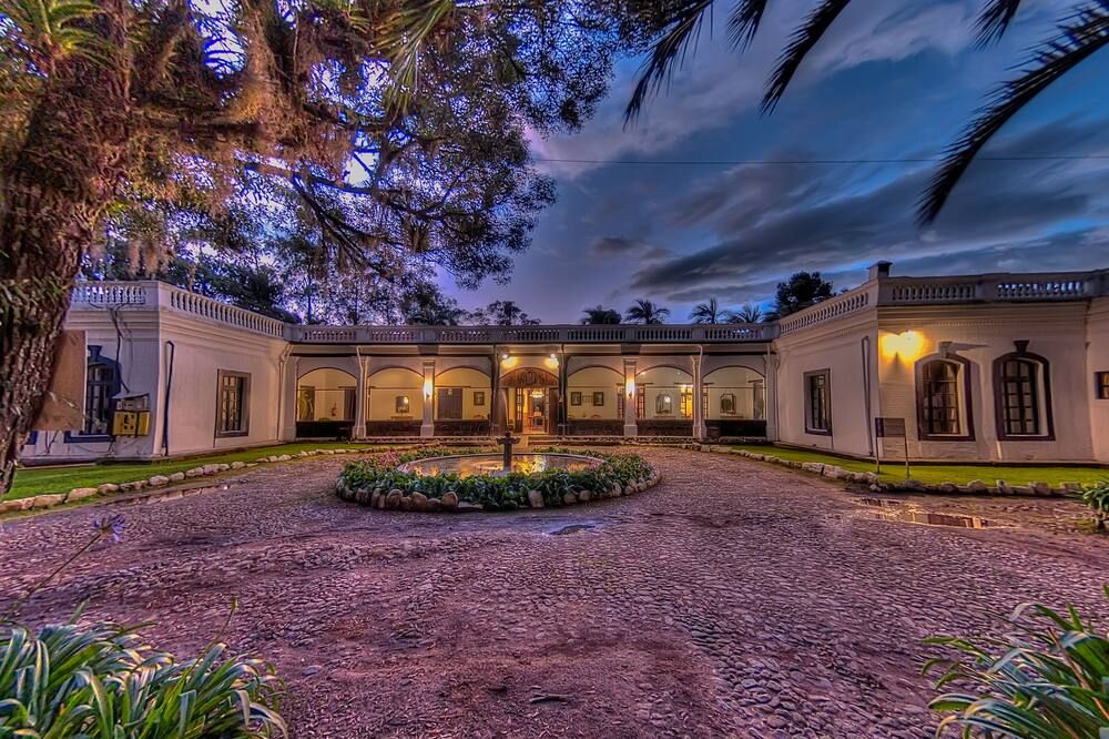 Hostería Hacienda Pinsaqui - Otavalo - Gebouw
