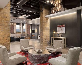 Homewood Suites by Hilton Milwaukee Downtown - Milwaukee - Lounge