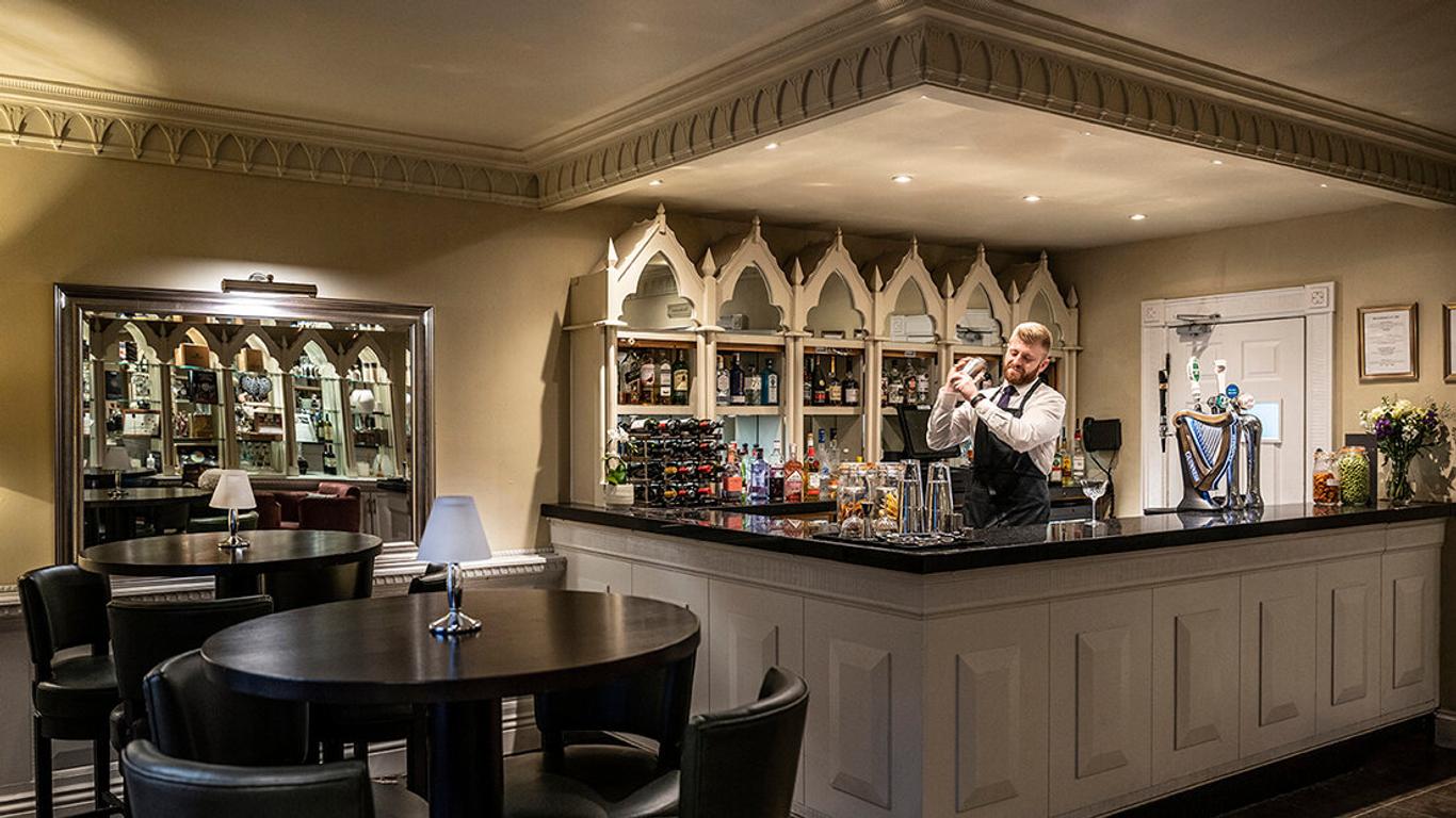 Brandshatch Place Hotel & Spa