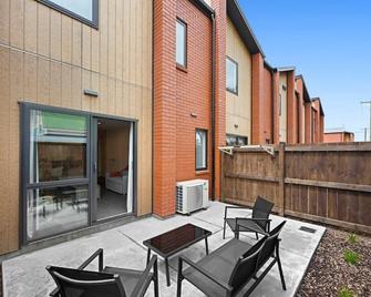 Frankton Townhouse Retreat - Central - Hamilton - Patio