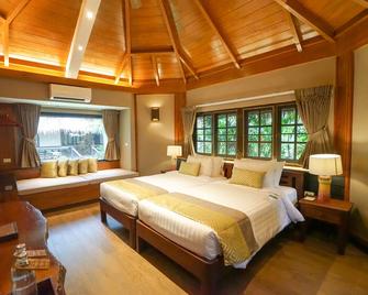 River Kwai Resotel - Sai Yok - Bedroom