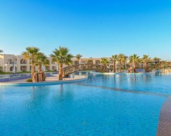 Sataya Resort Marsa Alam - 瑪薩阿蘭 - 游泳池