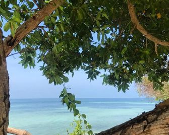 Sabai Beach Hotel - Barú