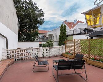 Coy Apartments Wachau - Relaxation In Style - Mautern - Balcony