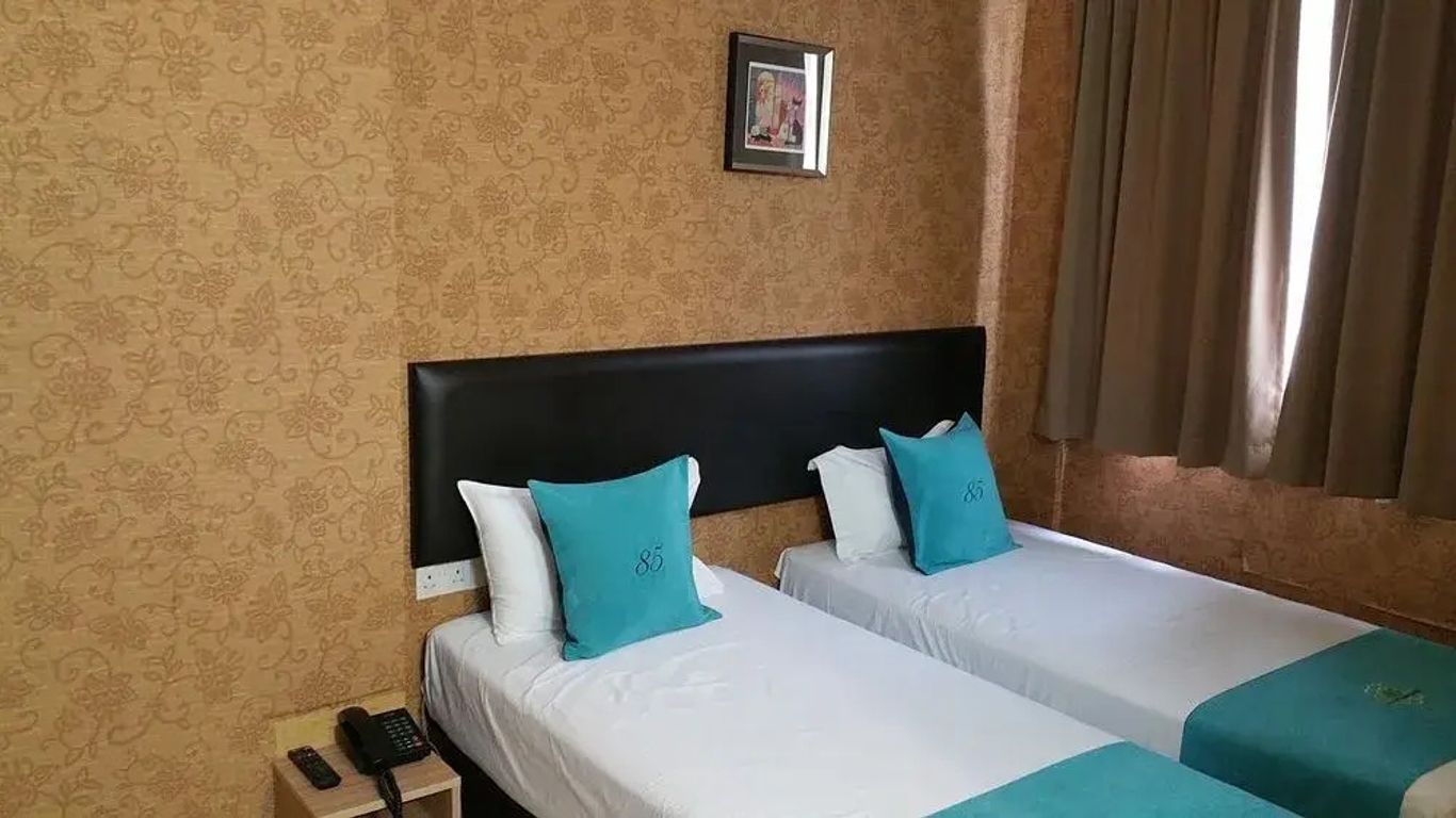 St Signature Bugis Beach