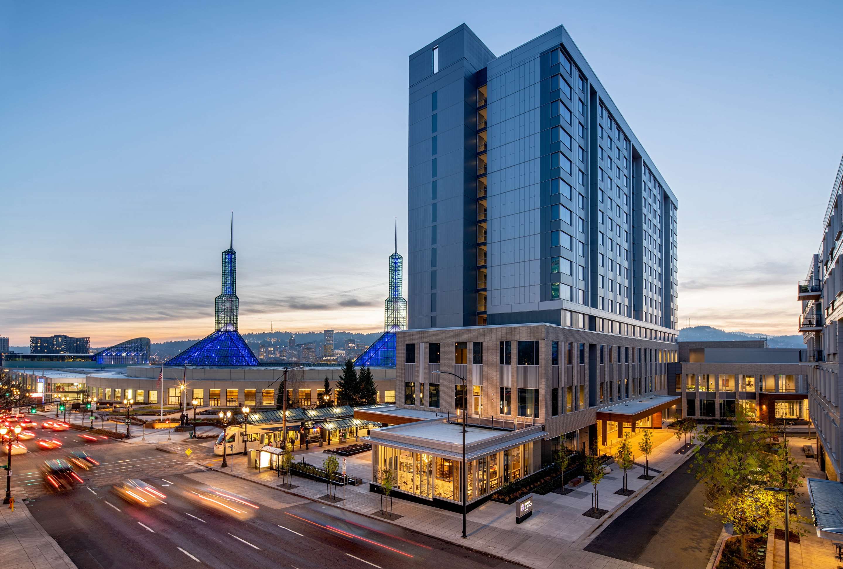 Hyatt Regency Portland At The Oregon Convention Center - Portland - Building