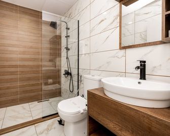 Perla Blanca Hotel - Trebizonda - Banheiro