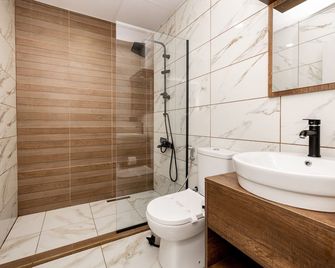 Perla Blanca Hotel - טראבזון - חדר רחצה