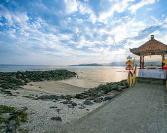 Ashyana Candidasa Beach Resort - Manggis - Beach