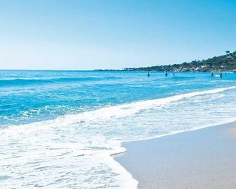 Un coin de paradis 2 ou 4 personnes refait à neuf - Sainte-Maxime - Beach