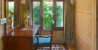 Welcomheritage Mandir Palace - Jaisalmer - Servicio de la habitación
