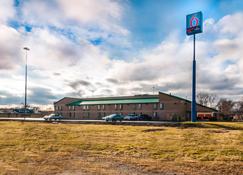 Motel 6 Chicago South Lansing - Lansing - Bâtiment