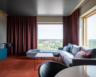 Solo Sokos Hotel Torni Tampere - טמפרה - סלון