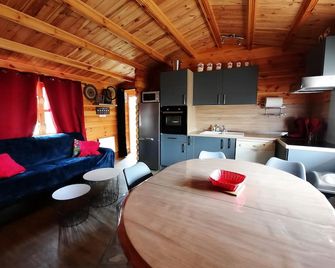 Marne Lac Du Der Joli Chalet Au Charme Du Der - Giffaumont-Champaubert - Salle à manger