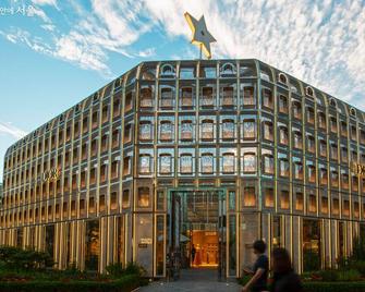 Dongdaemun Signature Hotel - סיאול - בניין