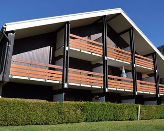 Bright apartment with large south terrace - La Chapelle-d'Abondance - Bâtiment