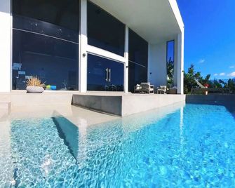 Sea True Villa ,new Edifice 2021, Lavish ! - Philipsburg - Pool