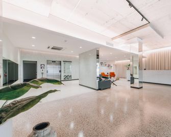 Clarion Hotel Townsville - Townsville - Lobby