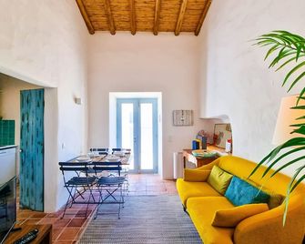 Flh Vale Judeu Rustic Mezzanine Cottage I - Loulé - Living room