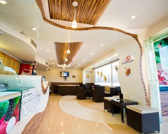 Hotel Pr Residency - Amritsar - Front desk