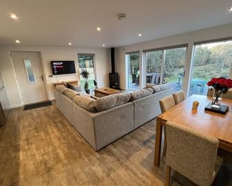 The Lochan - Forres - Huiskamer