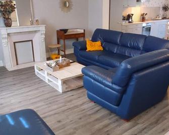 L'esperance 2 - Haybes - Living room