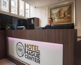Hotel Hague Center - The Hague - Front desk