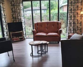 Cozy chalet for 4 Veluwe - Putten - Sala de estar
