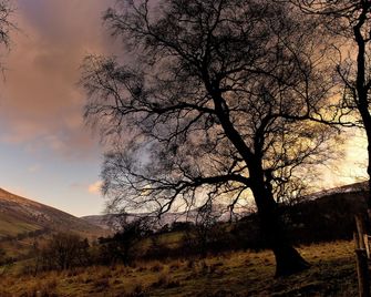 Yha Brecon Beacons - Brecon - วิวภายนอก