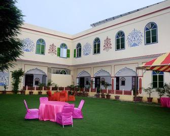 Anand Mahal By Tuma Hotels - Āmer - Bâtiment