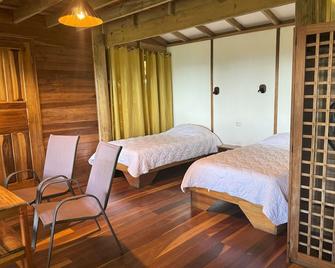 Samasati Rainforest Bungalows - Hone Creek - Habitación